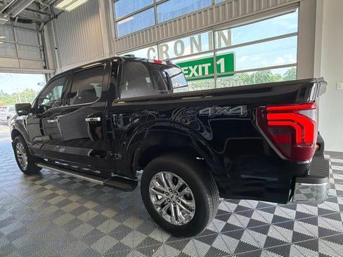 Used 2025 Ford F150 Lariat w/ Equipment Group 502A High AWD/4WD image 4