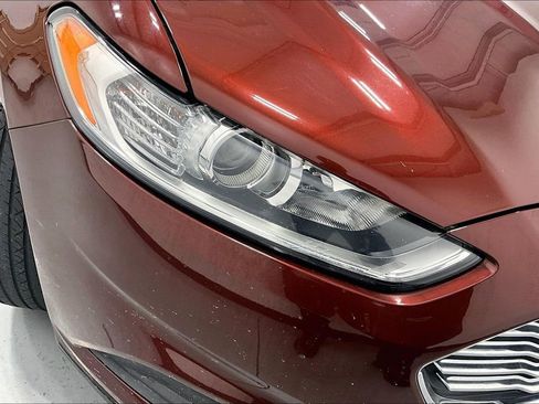 Used 2015 Ford Fusion S FWD image 23