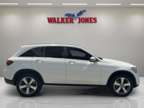 Used 2022 Mercedes-Benz GLC 300 4MATIC image 8