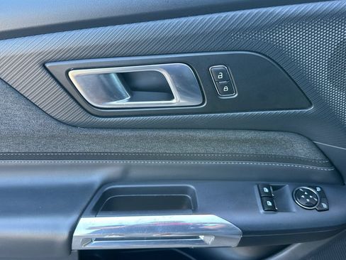 Used 2024 Ford Mustang Coupe RWD image 11