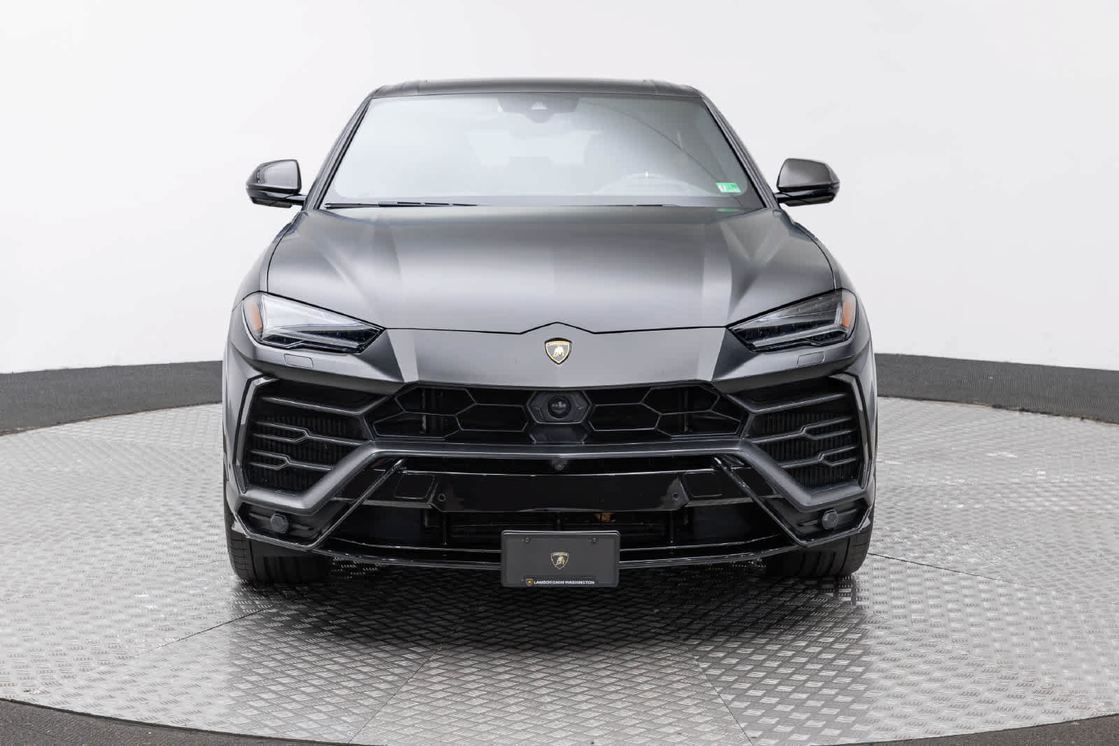 Used 2021 Lamborghini Urus AWD/4WD image 6