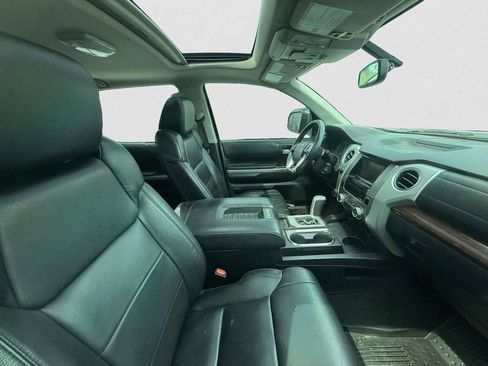 Used 2017 Toyota Tundra Limited AWD/4WD image 10