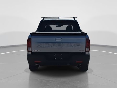 Used 2024 Honda Ridgeline Sport image 6