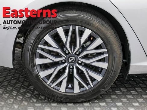 Used 2023 Nissan Altima 2.5 SV image 29