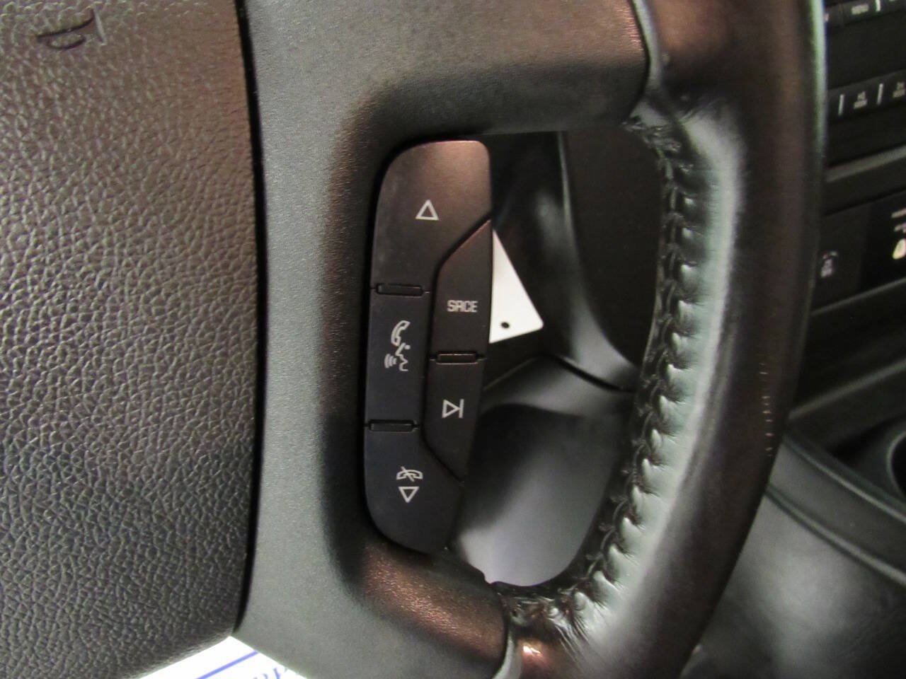 Used 2020 Chevrolet Express 2500 w/ Driver Convenience Package RWD image 40