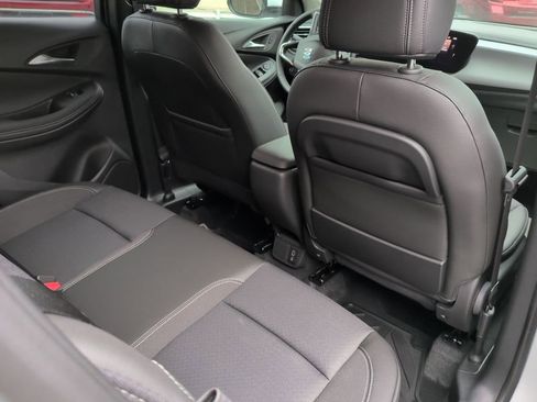 Used 2026 Buick Encore GX Preferred w/ Comfort Package AWD/4WD image 19