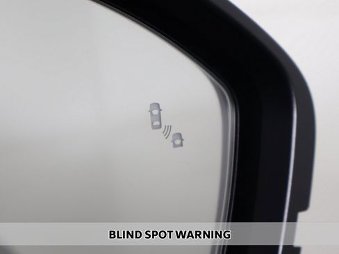 Used 2025 INFINITI QX60 Pure image 4