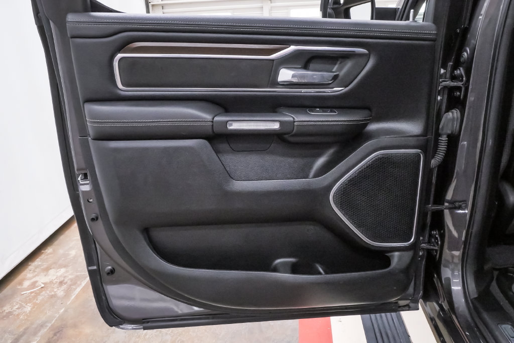 Used 2021 RAM 1500 Laramie w/ Laramie Southwest Edition RWD image 27