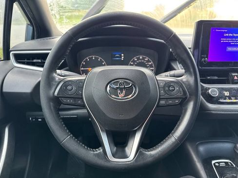 Used 2023 Toyota Corolla SE FWD image 7