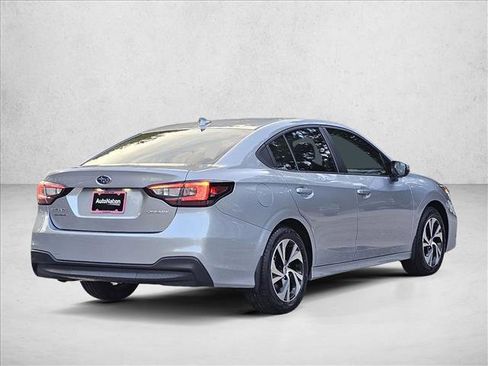 Used 2025 Subaru Legacy Premium AWD/4WD image 2