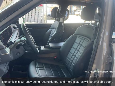 Used 2026 Kia EV9 Land w/ Nightfall Edition Package AWD/4WD image 11