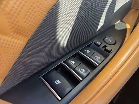 Used 2020 BMW M8 Convertible w/ Driving Assistance Package AWD/4WD image 31
