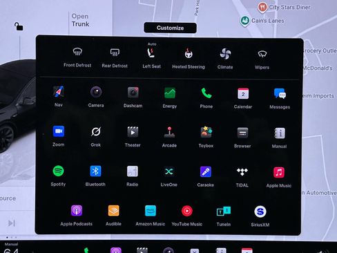 Used 2023 Tesla Model Y Long Range image 34