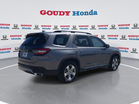 New 2026 Honda Pilot EX-L image 8