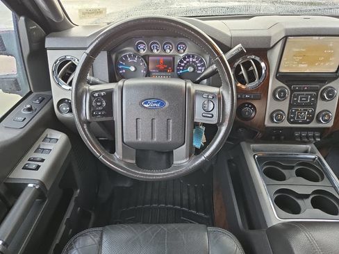Used 2013 Ford F250 Lariat w/ Lariat Ultimate Pkg AWD/4WD image 13