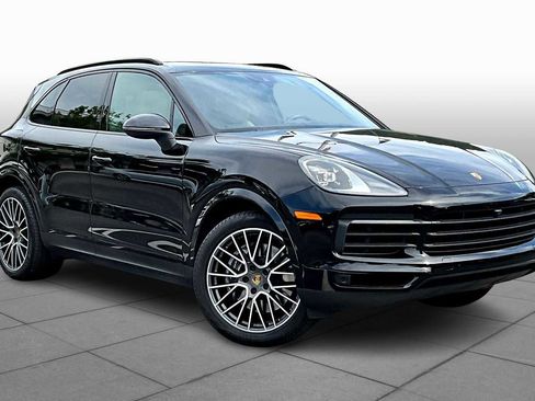 Used 2021 Porsche Cayenne AWD/4WD image 2