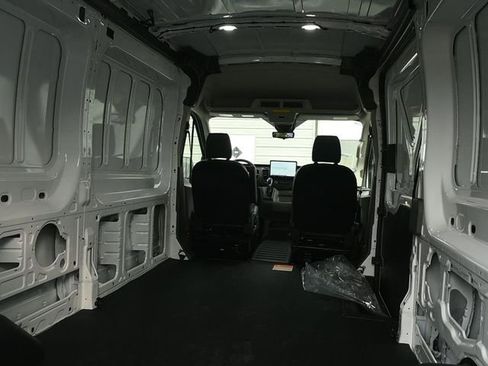 New 2026 Ford Transit 350 148 Medium Roof AWD image 8