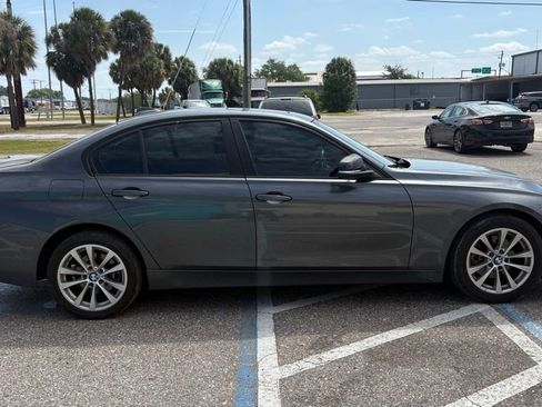 Used 2016 BMW 320i Sedan image 2