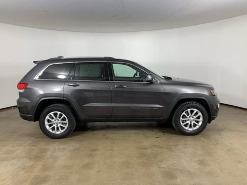 Used 2021 Jeep Grand Cherokee Laredo w/ Security & Convenience Group AWD/4WD image 6