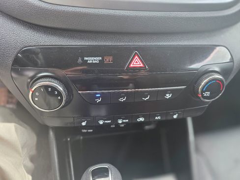 Used 2018 Hyundai Tucson SEL FWD image 34