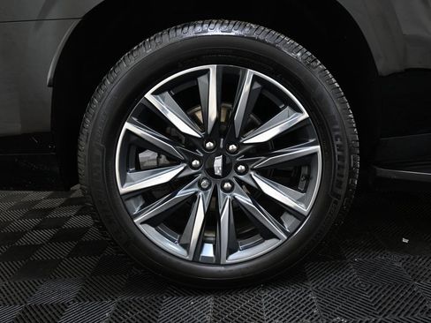 Used 2023 Cadillac Escalade ESV Sport Platinum image 38