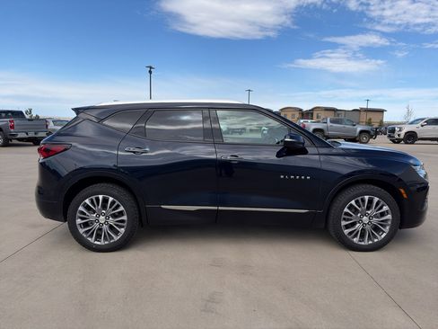 Certified 2020 Chevrolet Blazer Premier w/ Driver Confidence II Package image 1