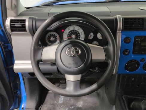 Used 2007 Toyota FJ Cruiser 4WD image 22