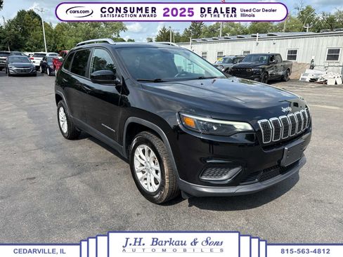 Used 2020 Jeep Cherokee Latitude AWD/4WD image 1