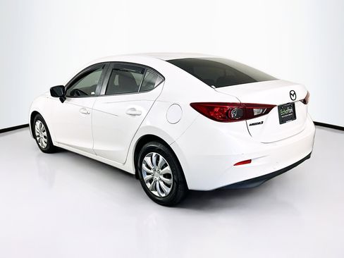 Used 2016 MAZDA MAZDA3 i Sport FWD image 5