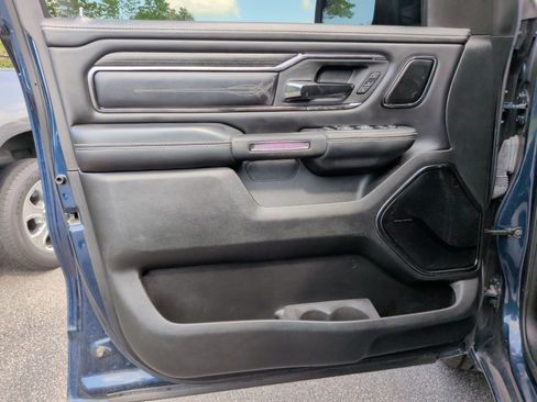 Used 2022 RAM 1500 Limited AWD/4WD image 29
