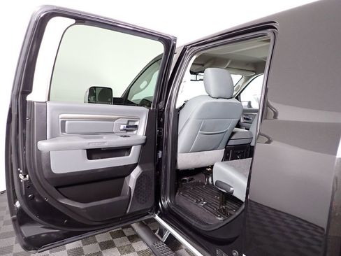 Used 2018 RAM 2500 Big Horn w/ Harvest Edition image 36