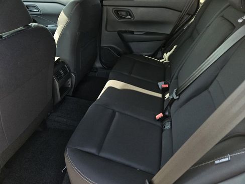 New 2026 Nissan Rogue S image 8