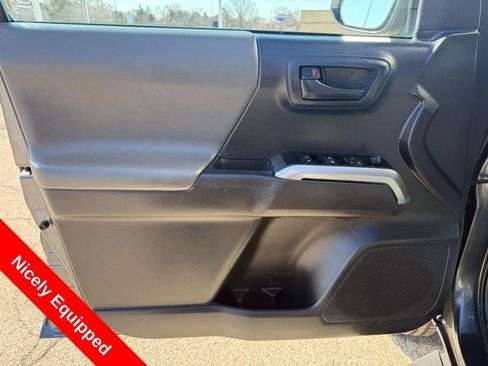 Used 2023 Toyota Tacoma SR5 AWD/4WD image 19
