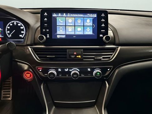 Used 2022 Honda Accord Sport image 31