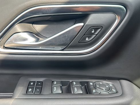 Certified 2024 Chevrolet Tahoe Premier AWD/4WD image 15