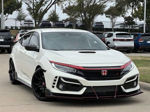 Used 2021 Honda Civic Type R image 2