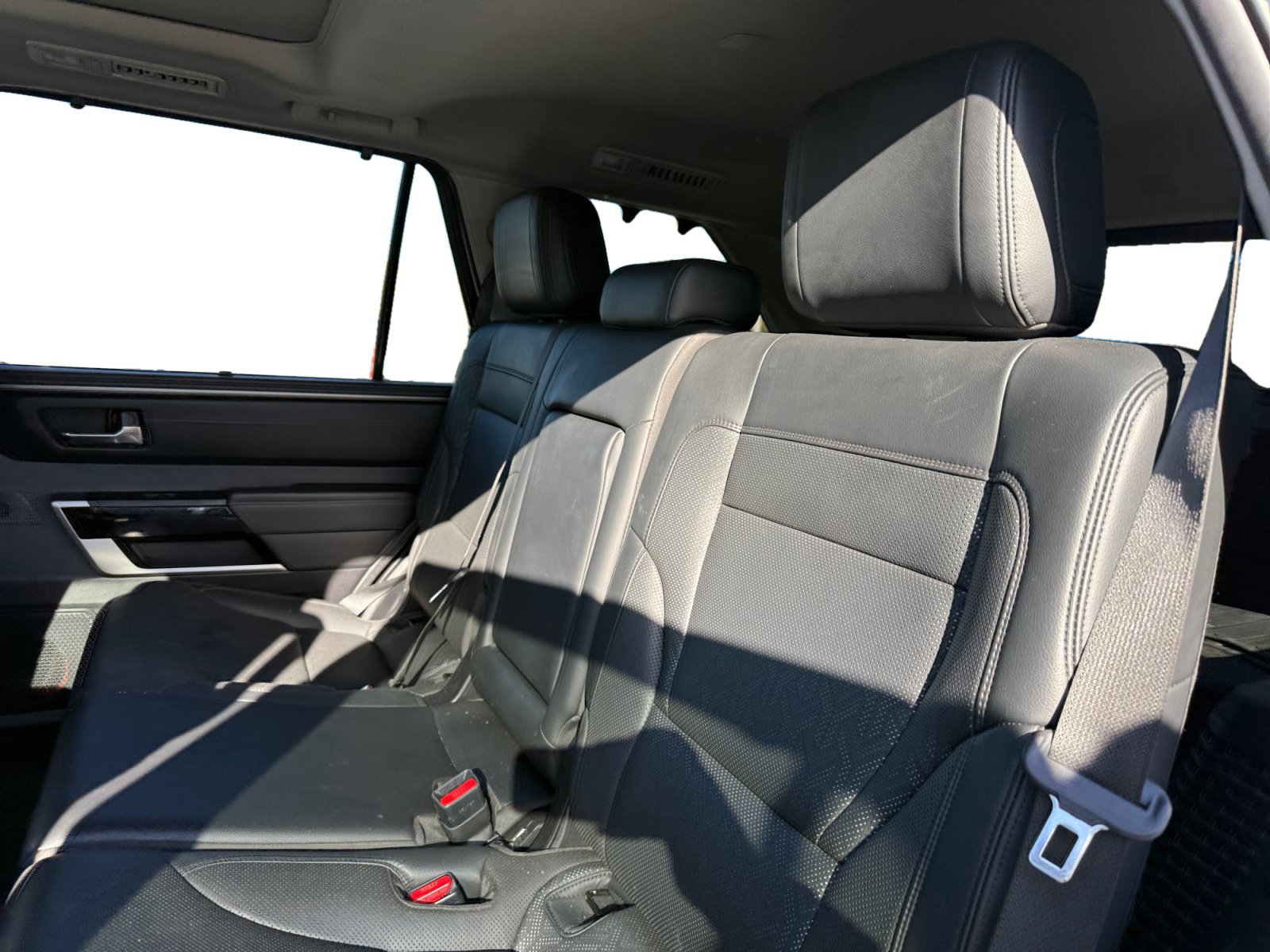 Used 2023 Toyota Sequoia Limited AWD/4WD image 16