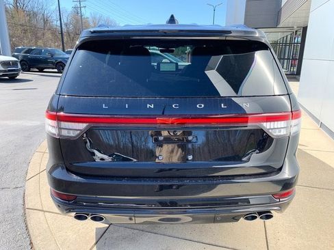 New 2026 Lincoln Aviator Reserve AWD/4WD image 11