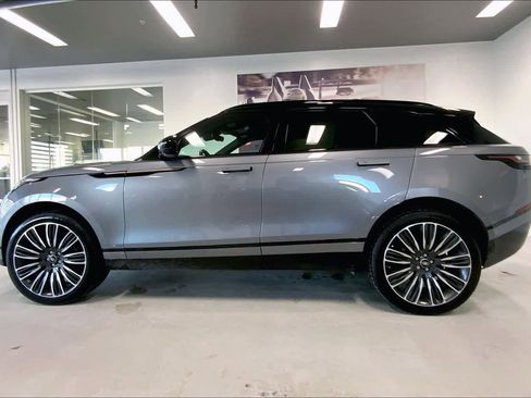 Used 2020 Land Rover Range Rover Velar R-Dynamic S image 3