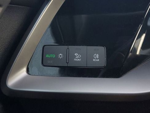 Used 2023 Audi A3 2.0T Premium w/ Convenience Package image 34