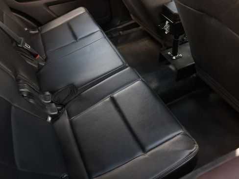 Used 2019 Ford Explorer 4WD Police Interceptor image 15