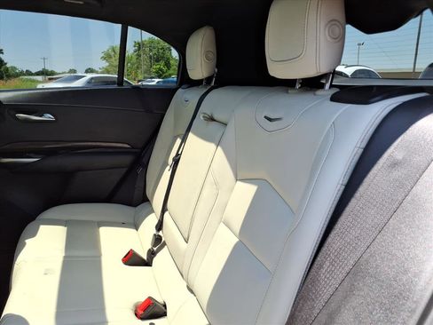 Used 2020 Cadillac XT4 Sport w/ Driver Awareness Package AWD/4WD image 12