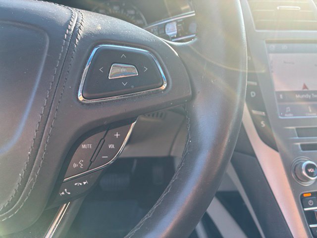 Used 2020 Lincoln MKZ Reserve w/ Elements Package FWD image 12