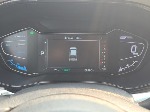 Used 2022 Kia Niro Touring Special Edition FWD image 27