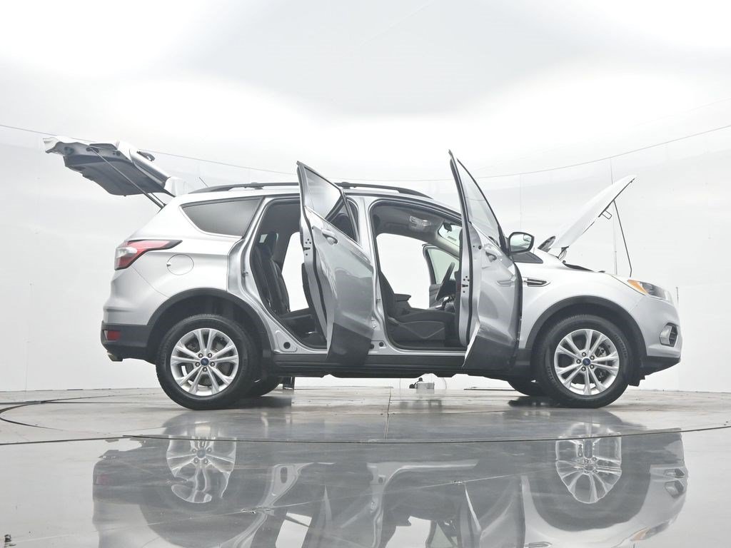 Used 2018 Ford Escape SE AWD/4WD image 50