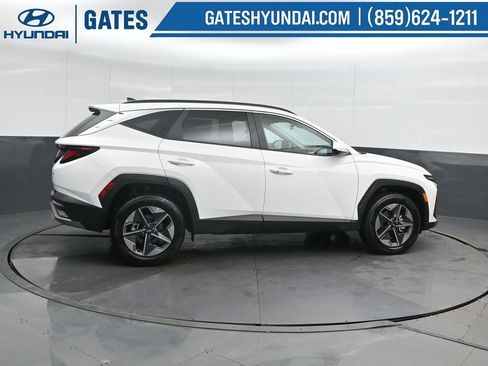 Certified 2026 Hyundai Tucson SEL AWD/4WD image 3