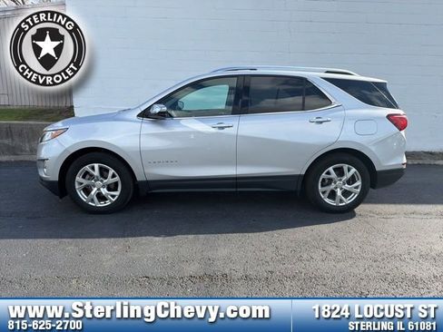Used 2020 Chevrolet Equinox Premier image 2