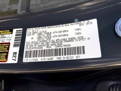 Used 2025 Toyota Tacoma TRD Sport w/ TRD Sport Premium Package image 21