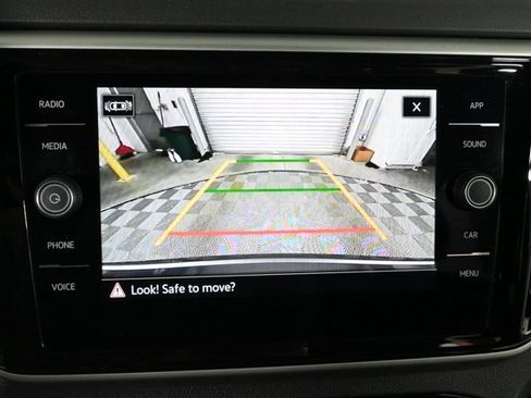 Certified 2023 Volkswagen Atlas Cross Sport SE w/ Black Wheel Package image 4