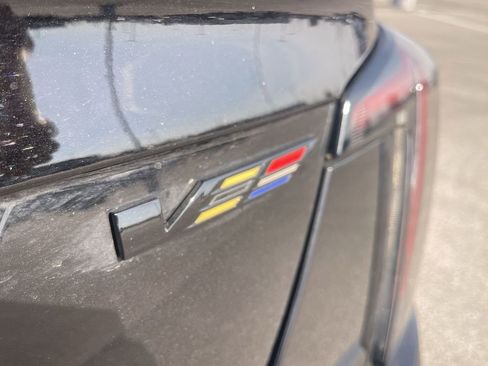 Used 2025 Cadillac CT5 V w/ Platinum Package image 6